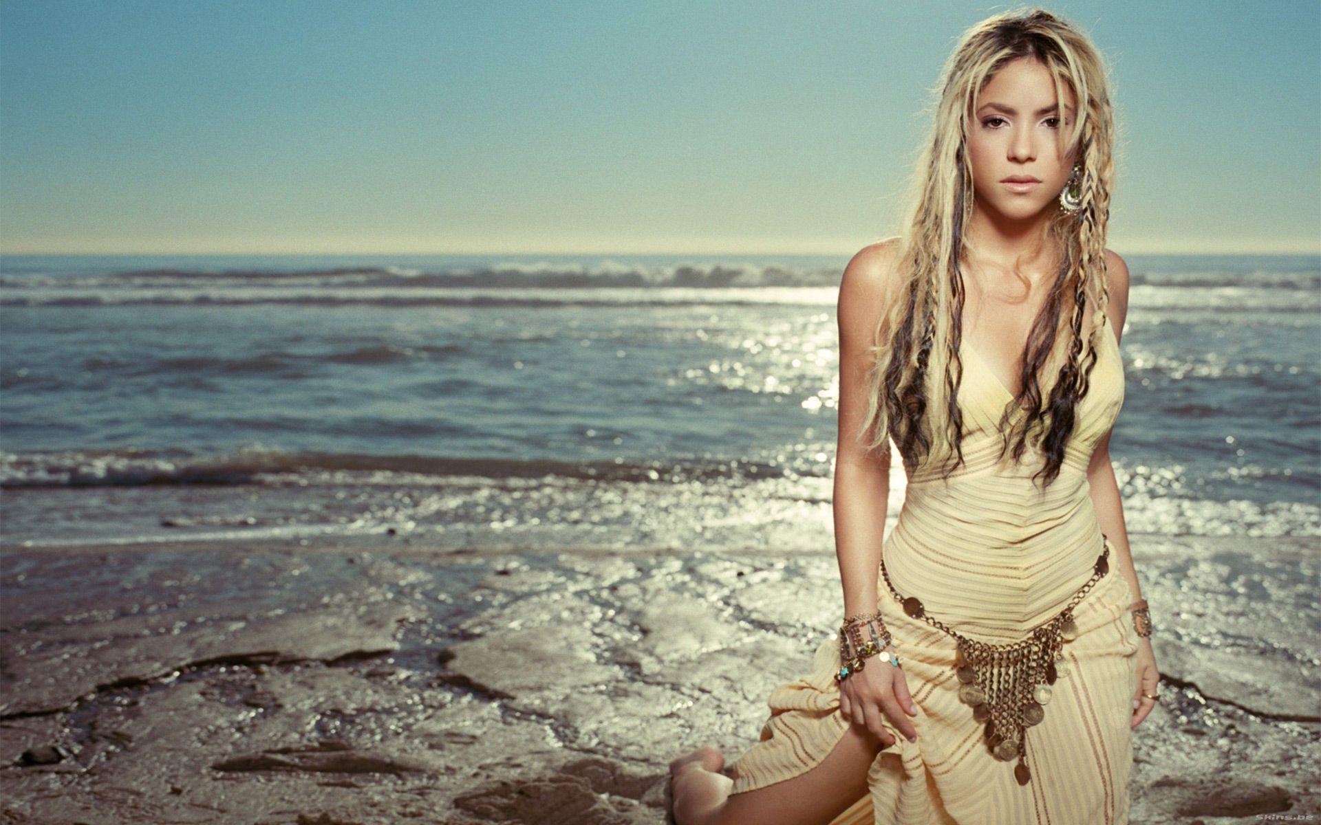 Shakira Wallpaper, Mobile Compatible Shakira Wallpaper, Shakira