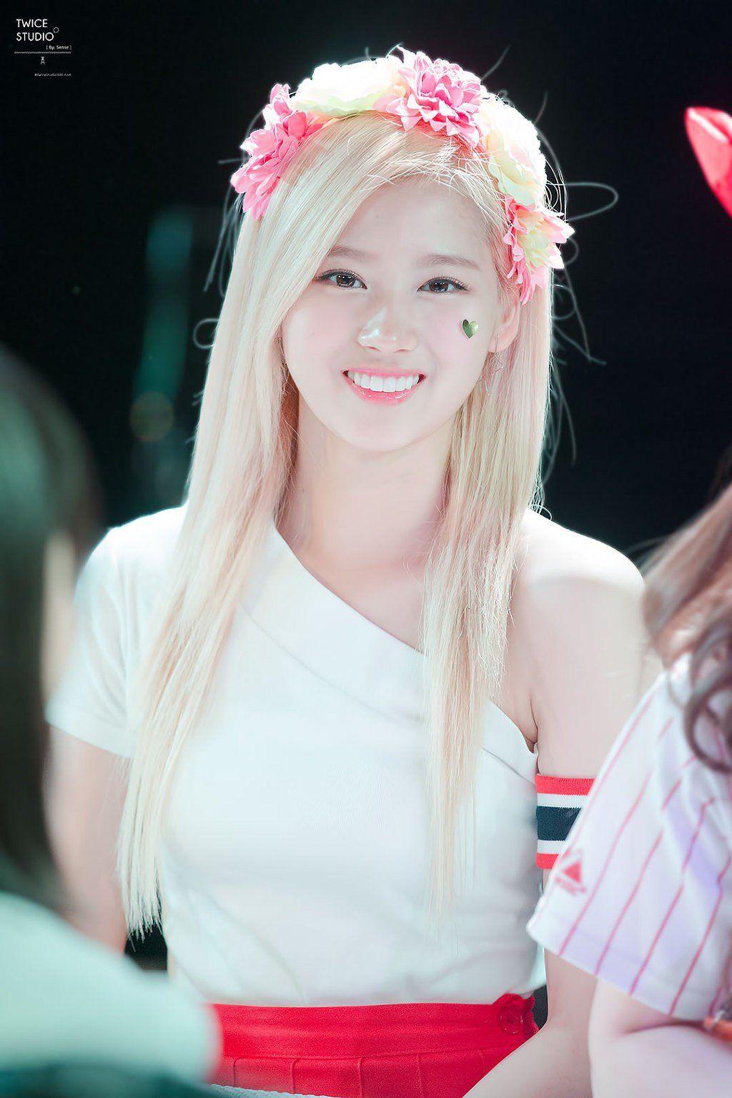 These 26 Hi Res Photo Of TWICE's Sana Prove She's The Visual You've
