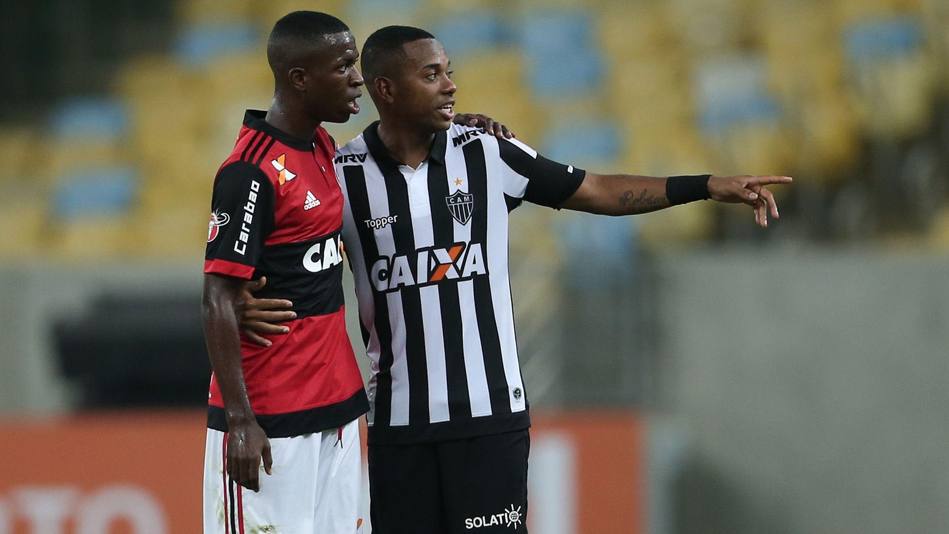 Goal >> Flamengo: Vinícius Jr estreia no time principal e tieta