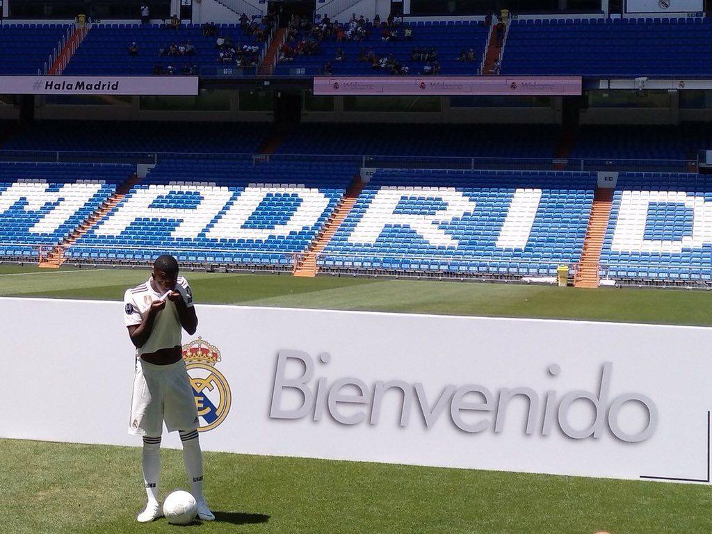 OFFICIAL: Real Madrid unveil Vinicius Jr