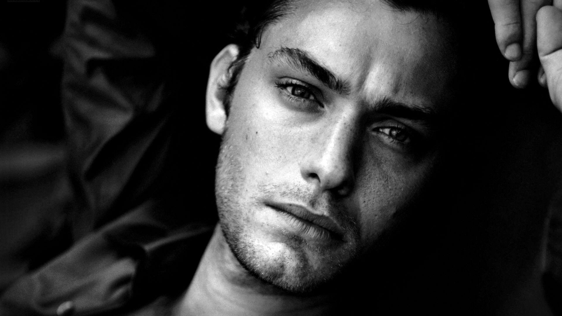Jude Law Picture for Computer Background