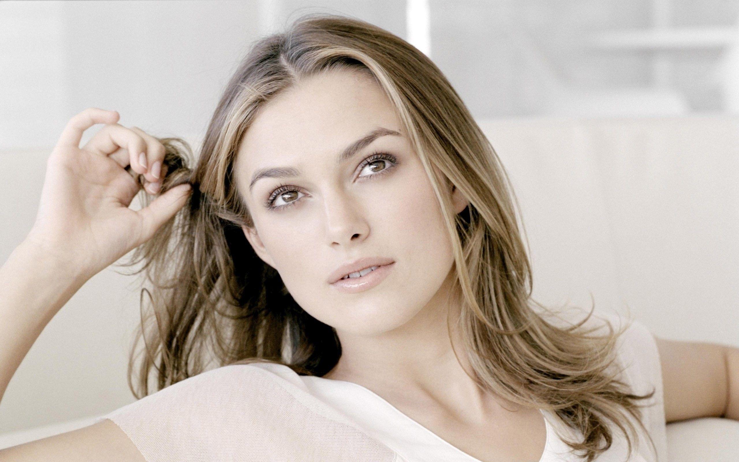 Keira Knightley wallpaper HD Download desktop wallpaper