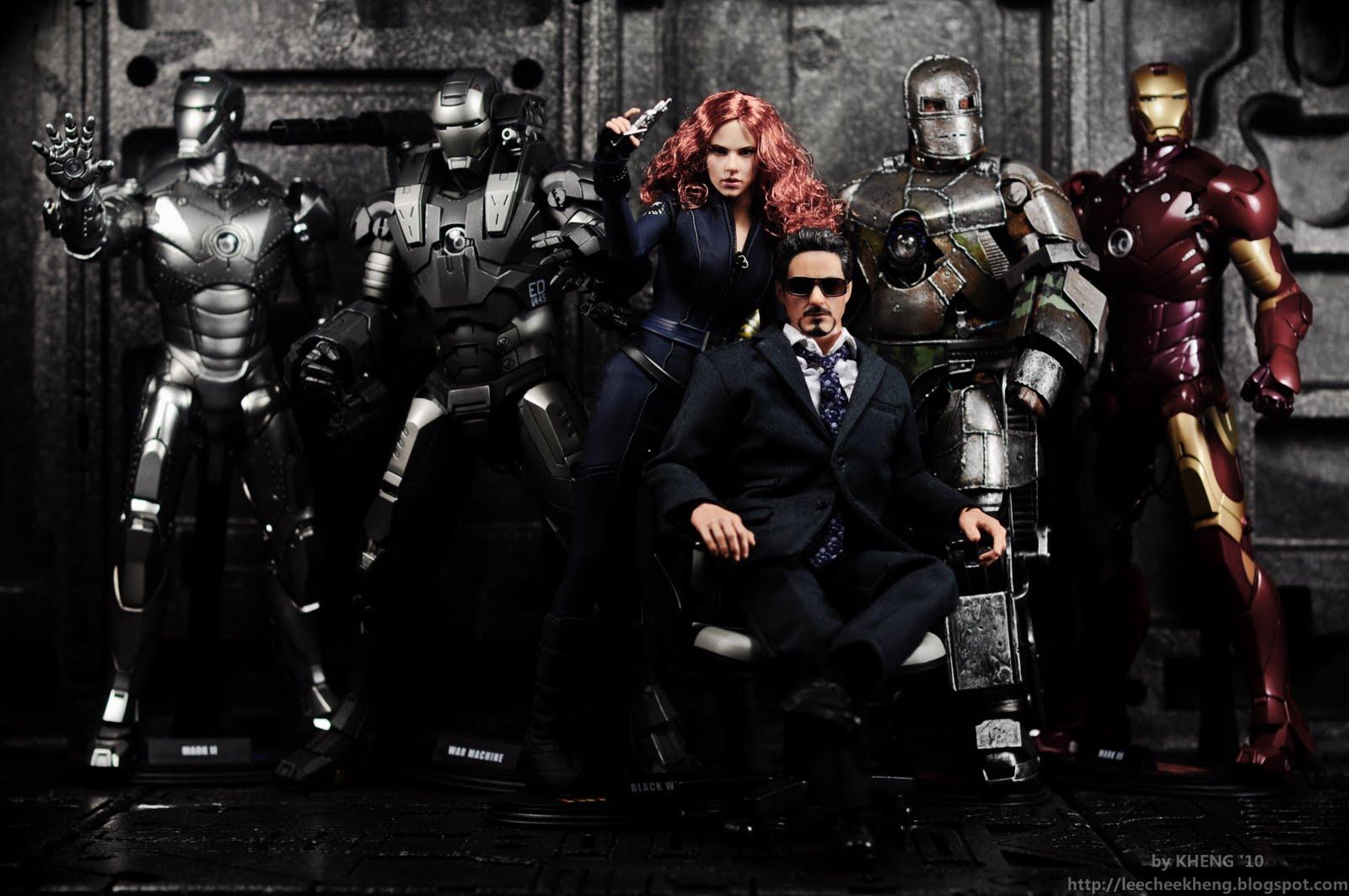 tony stark and his iron man suits. Zoom Comics Comic Book