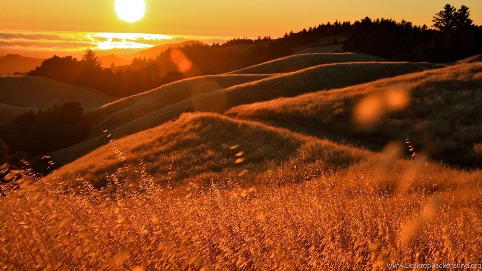 Download Mountain Sunset Wallpaper Photo Desktop Background