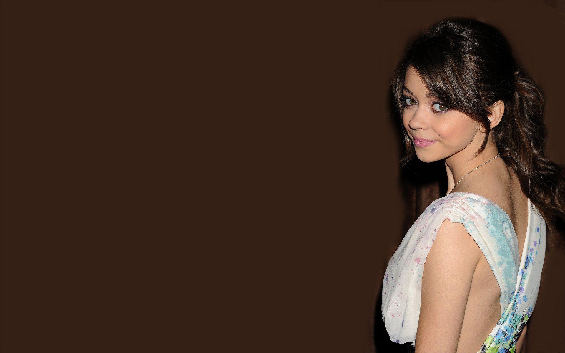 Sarah Hyland Wallpapers - Wallpaper Cave