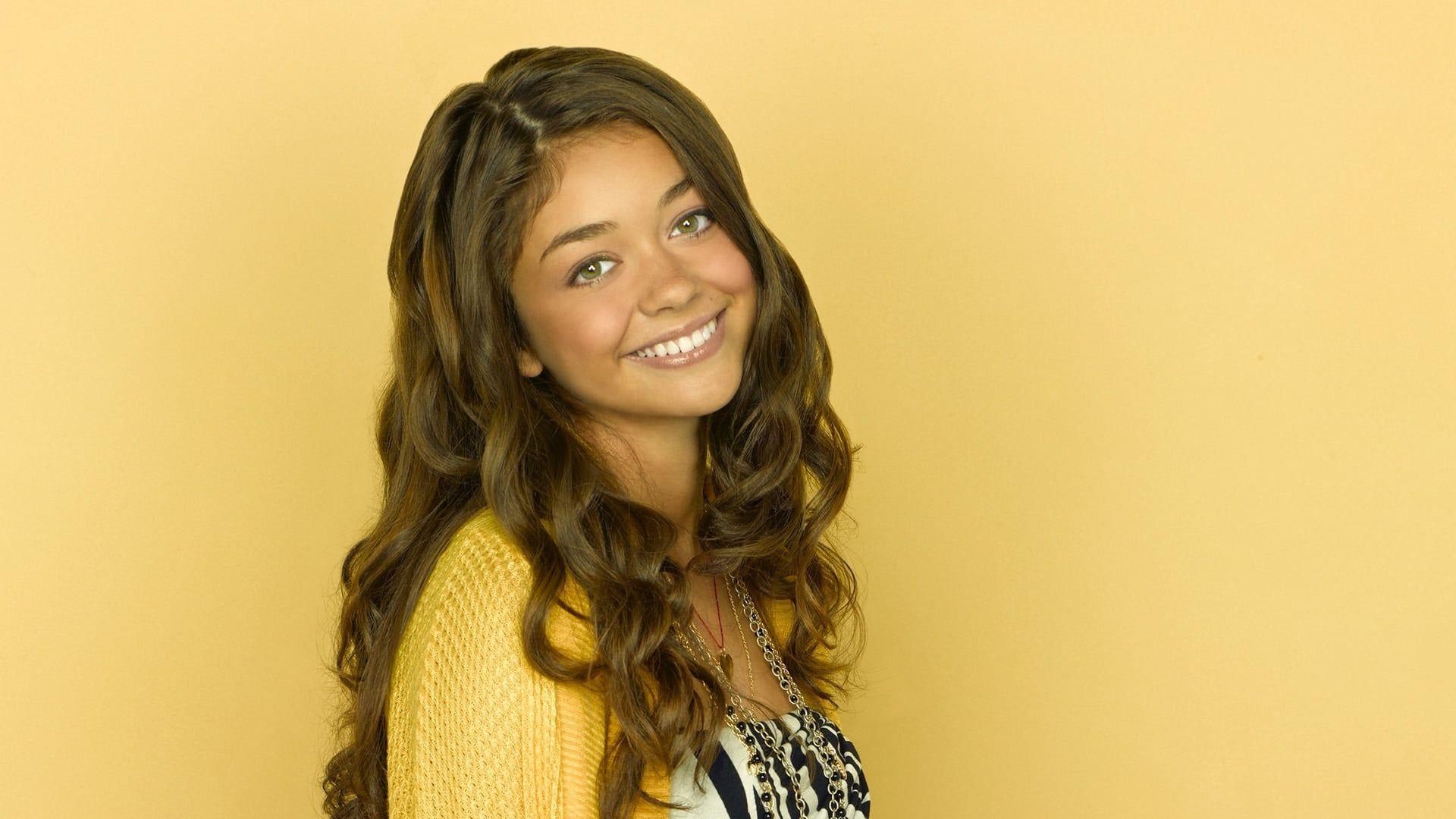 Sarah Hyland Wallpapers - Wallpaper Cave
