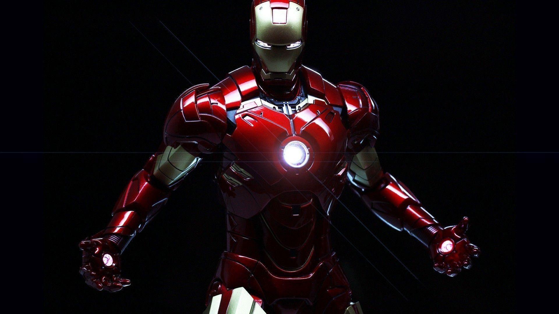 Iron Man Suit Wallpaper