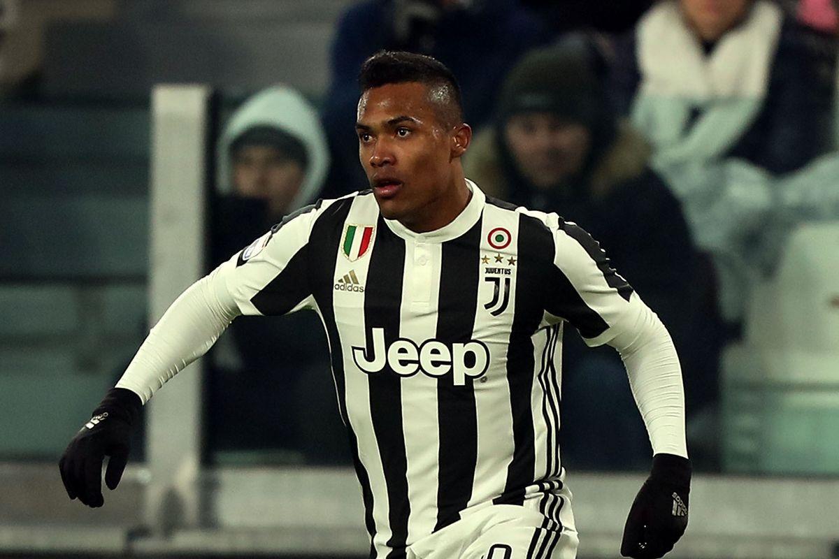 Juventus set new asking price for Alex Sandro, with Chelsea