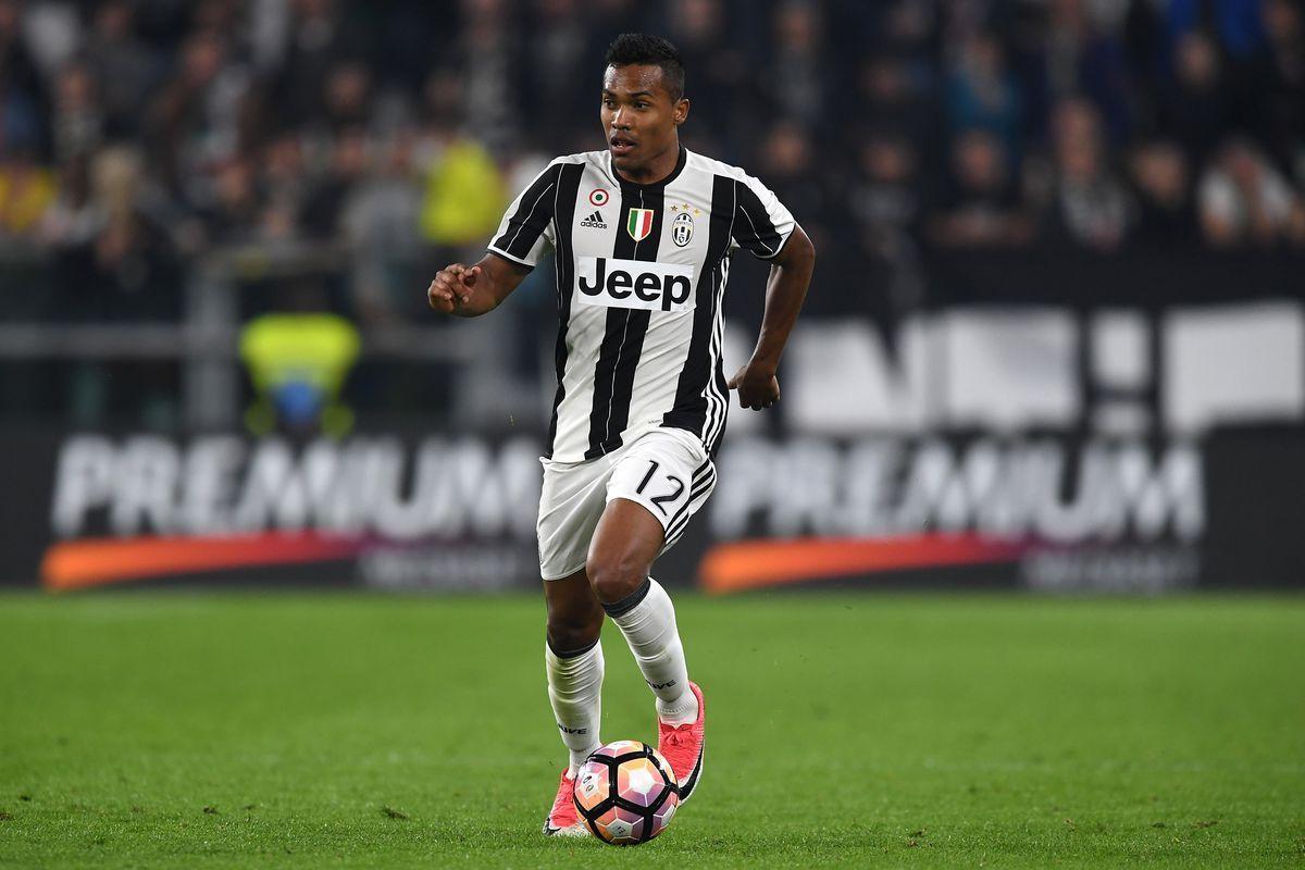 Manchester City close to deal with Juventus' Alex Sandro, but is he