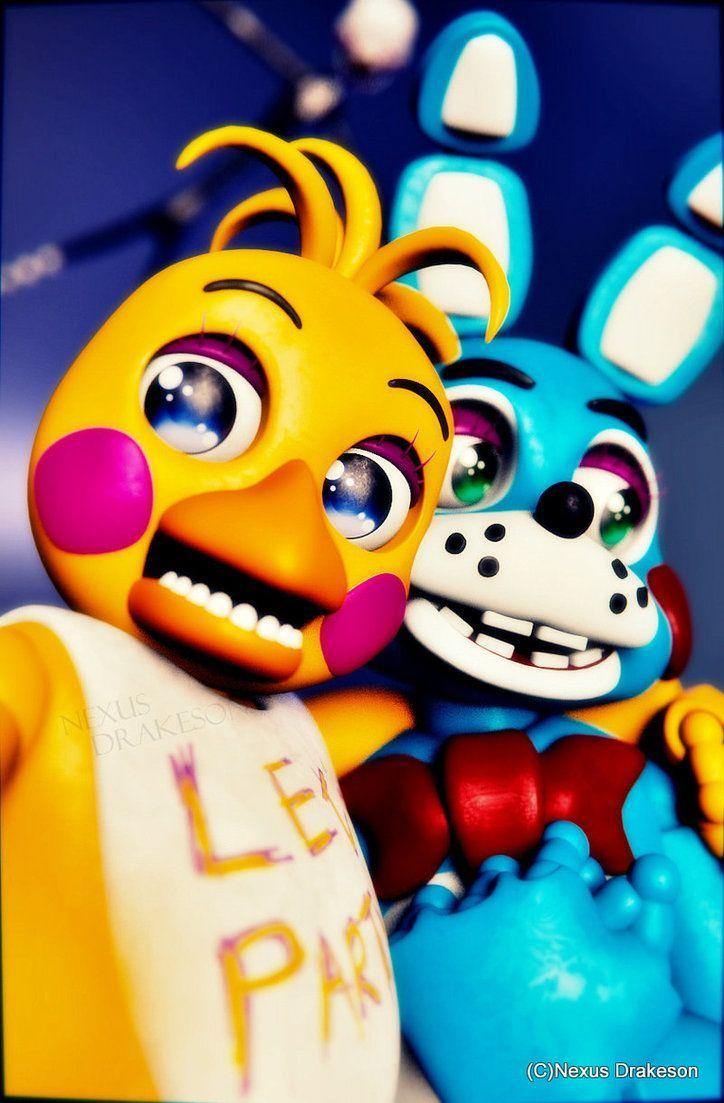Bonnie With Toy Chica Selfie