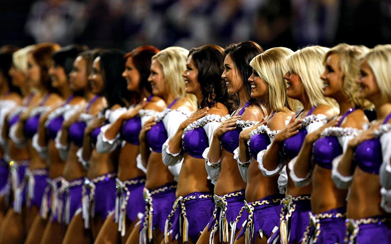 Do Professional Cheerleaders Get Paid Enough?. Vikings
