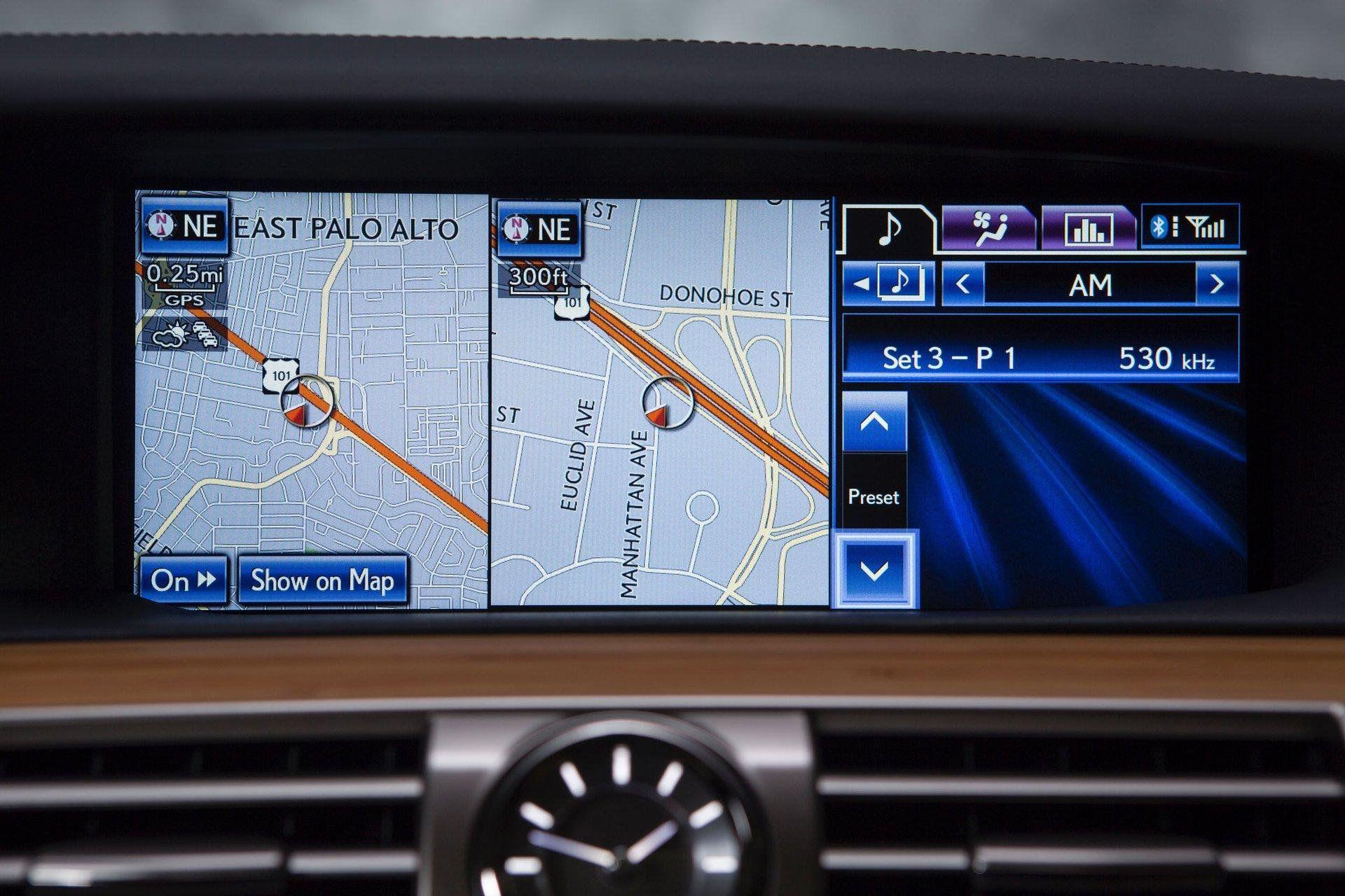 Lexus LS 600h L Gps navigation device HD Wallpaper for iPhone
