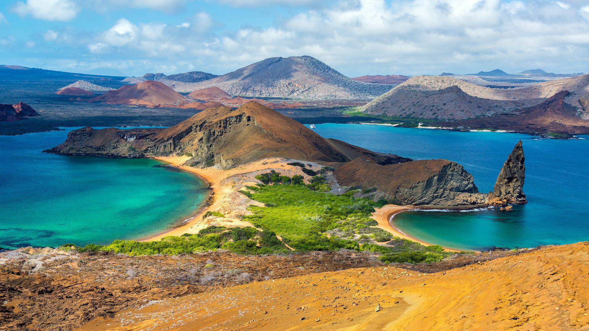 Galapagos Island Cruises. Cheap Deals & Discounts