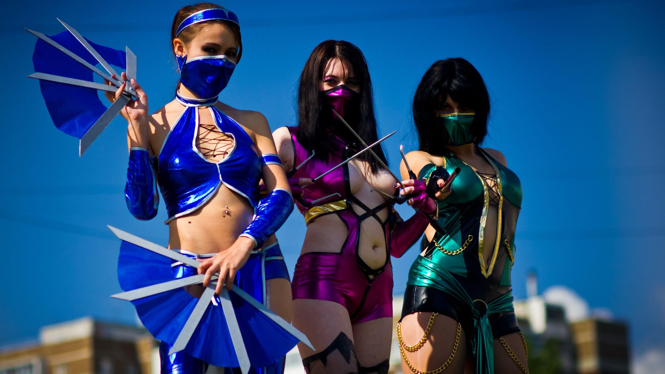 Wallpaper of Kitana, Mileena & Jade cosplay from Mortal Kombat