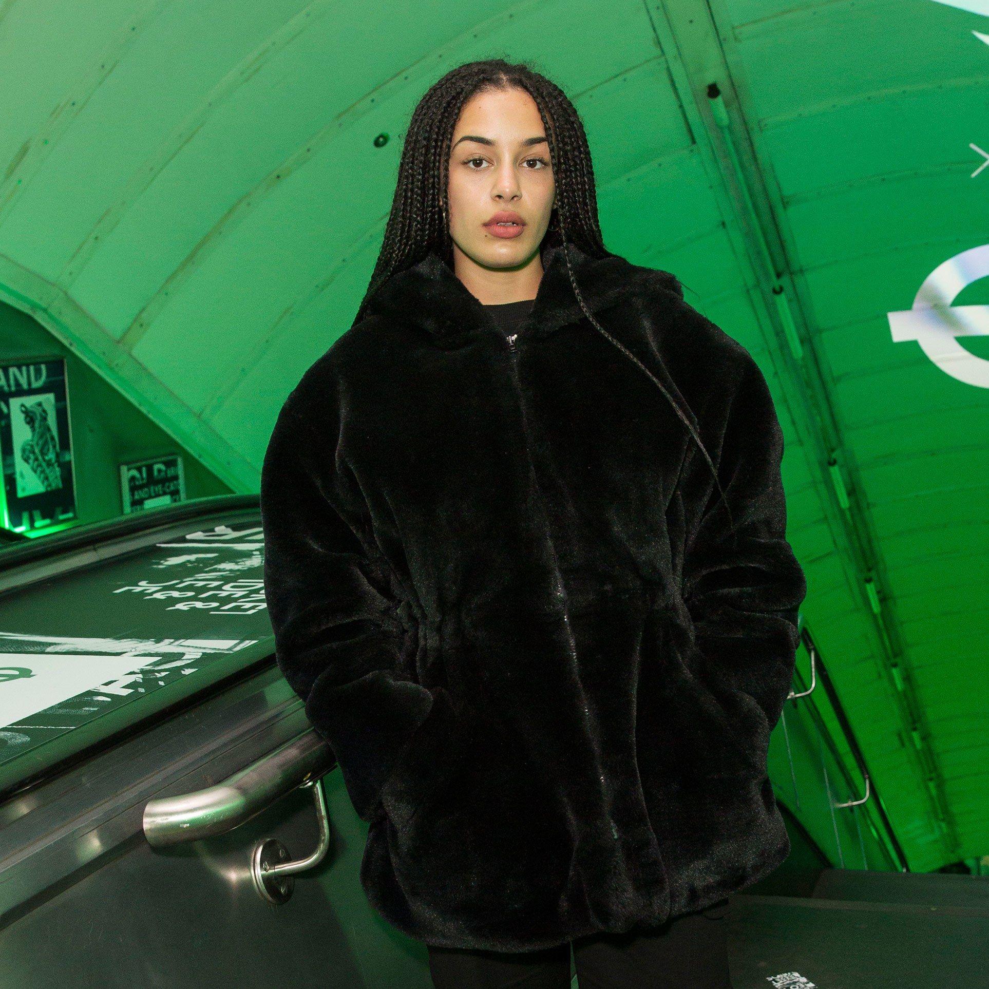Jorja Smith Is the Ultimate Bomb Cyclone Style Inspiration