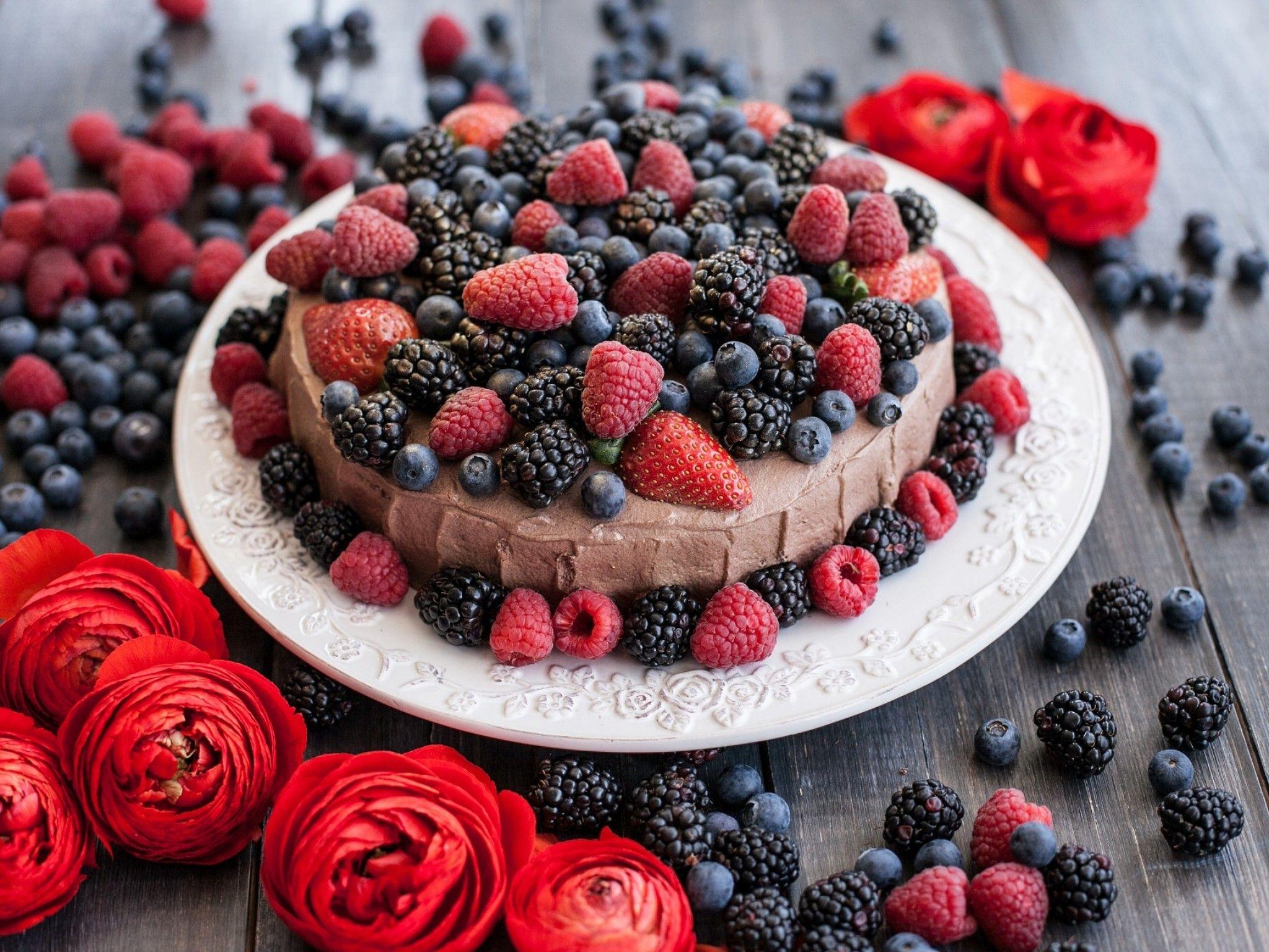 Download 2048x1536 Berries, Cake, Pastry Wallpaper for Ainol Novo 9