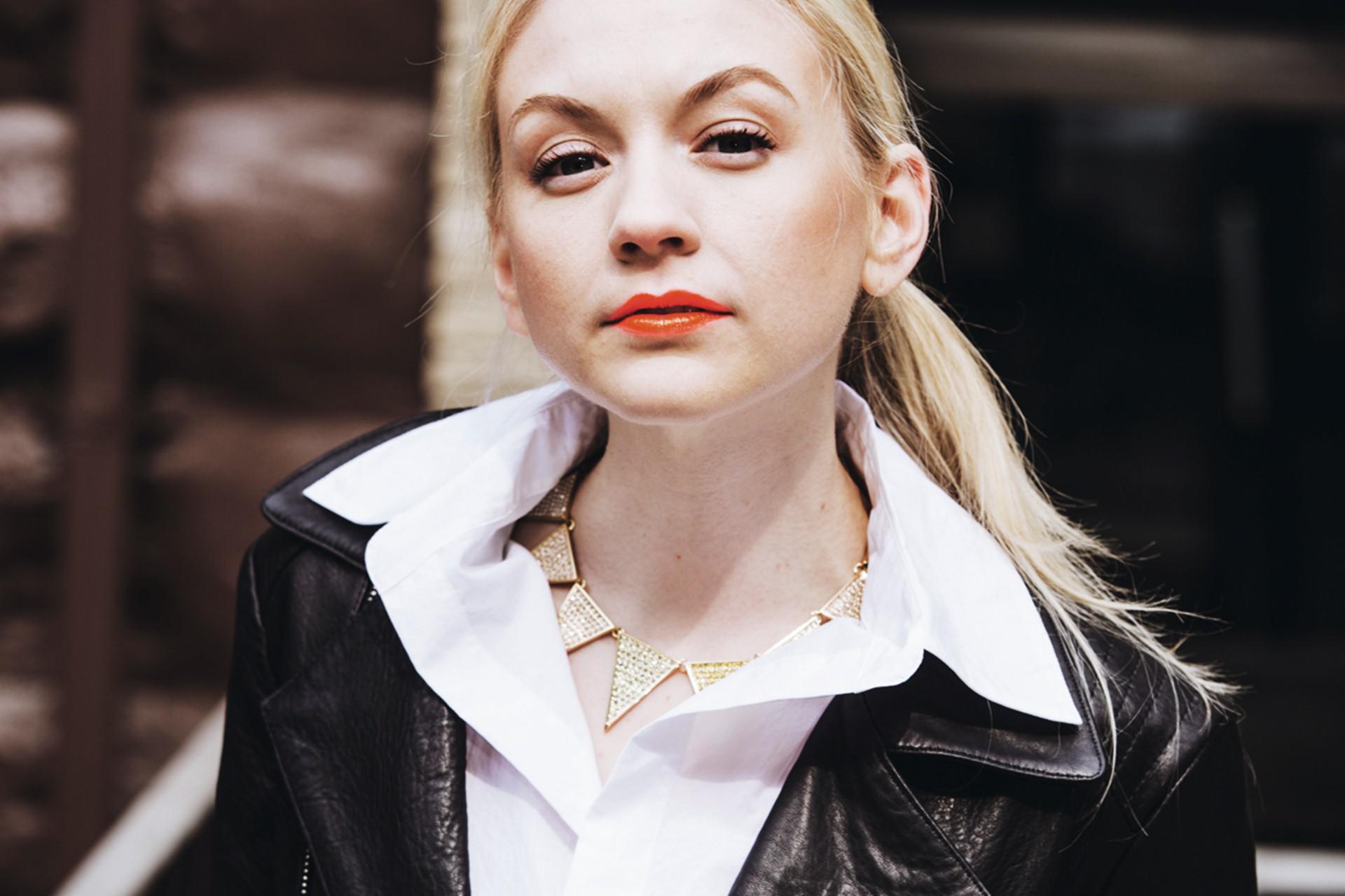 Emily Kinney HD Wallpaper