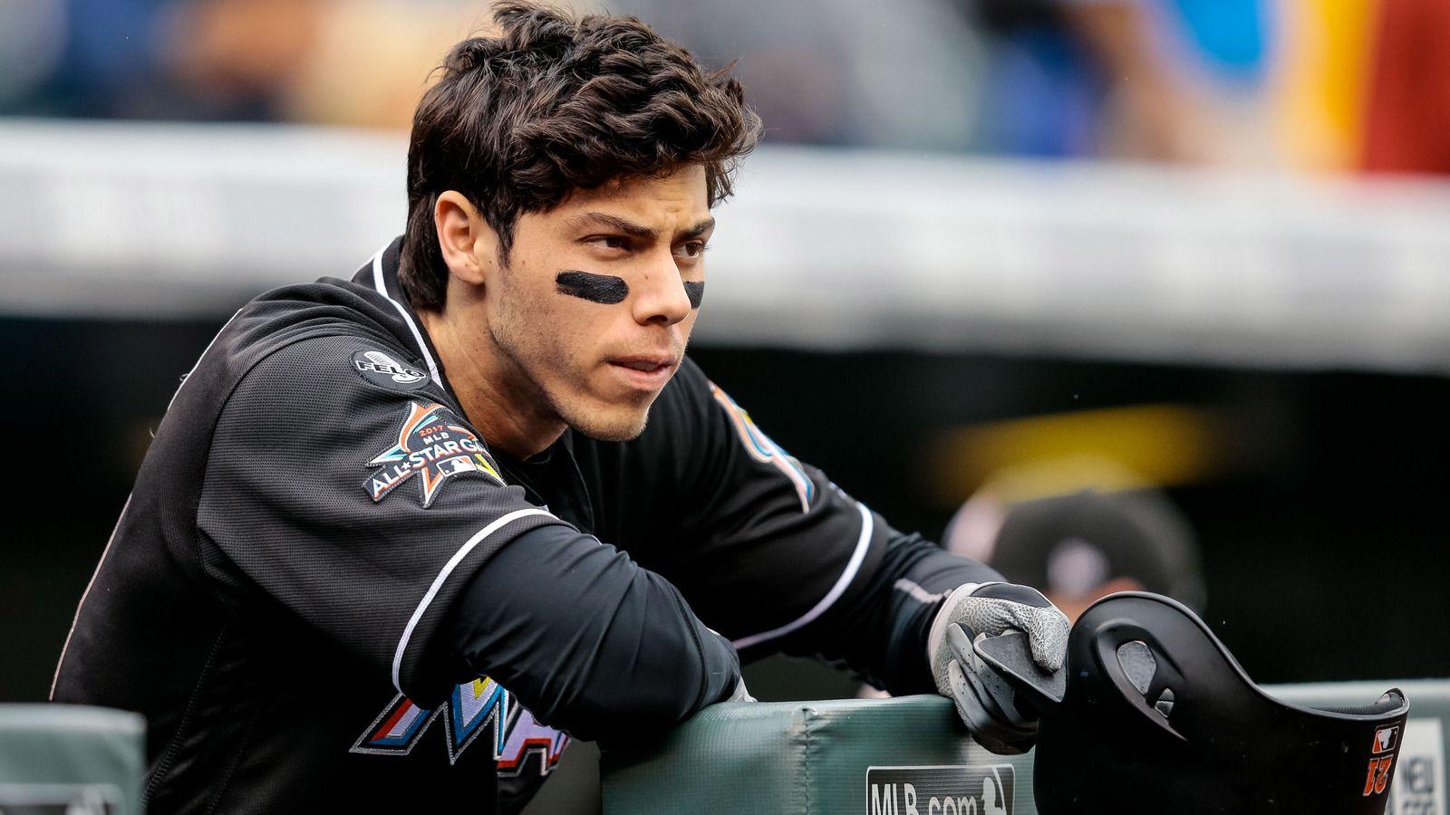 Brewers acquire OF Christian Yelich from Marlins