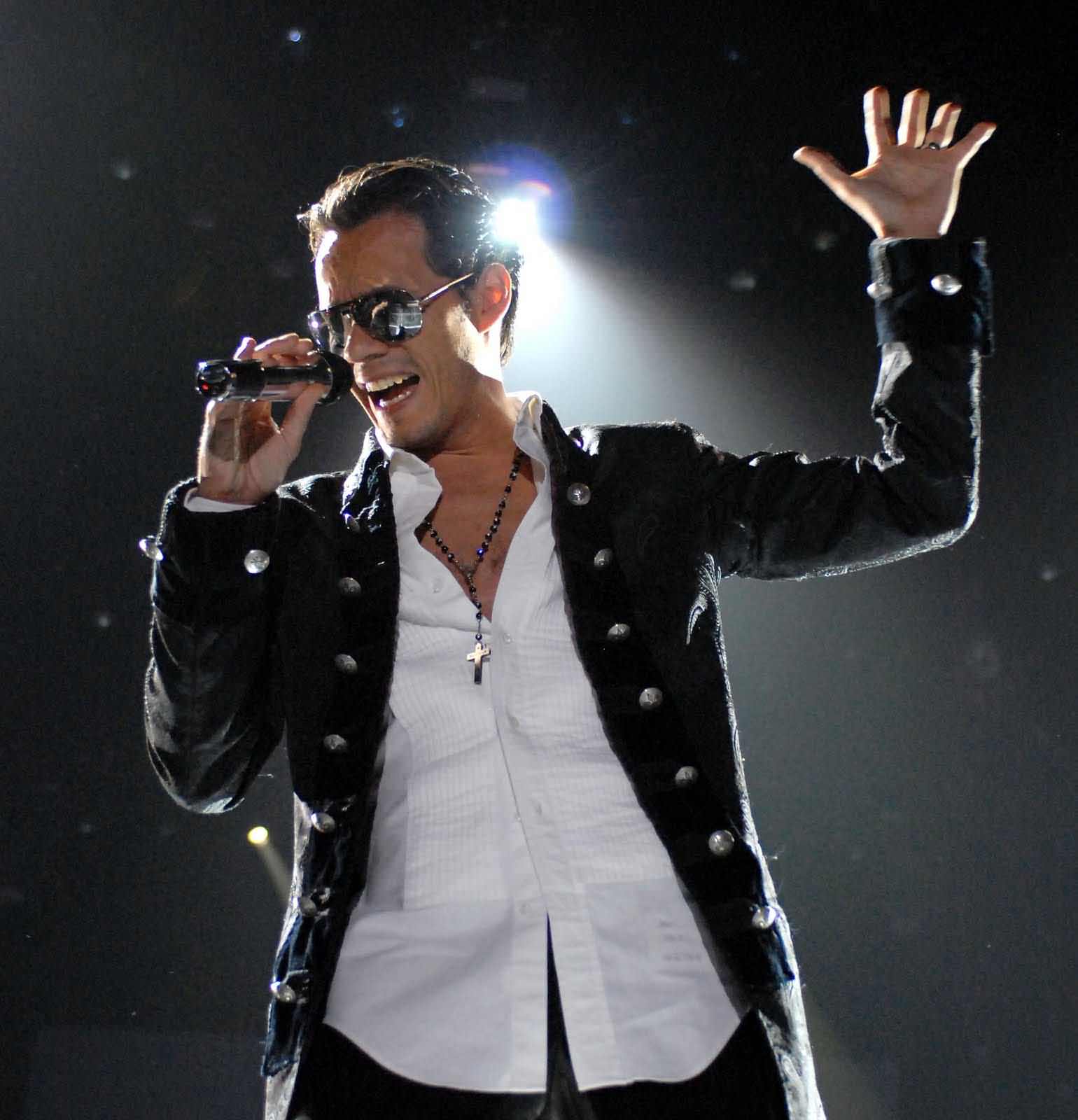 Celebrities Marc Anthony Tablet PC Wallpaper 1540x1600 PC