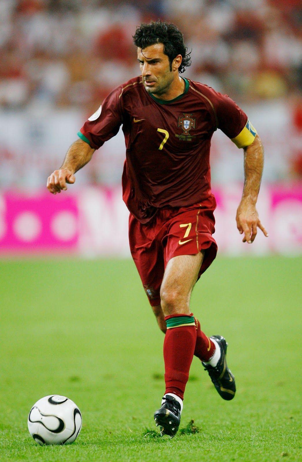 Luís Figo. Football. Soccer players, Football players