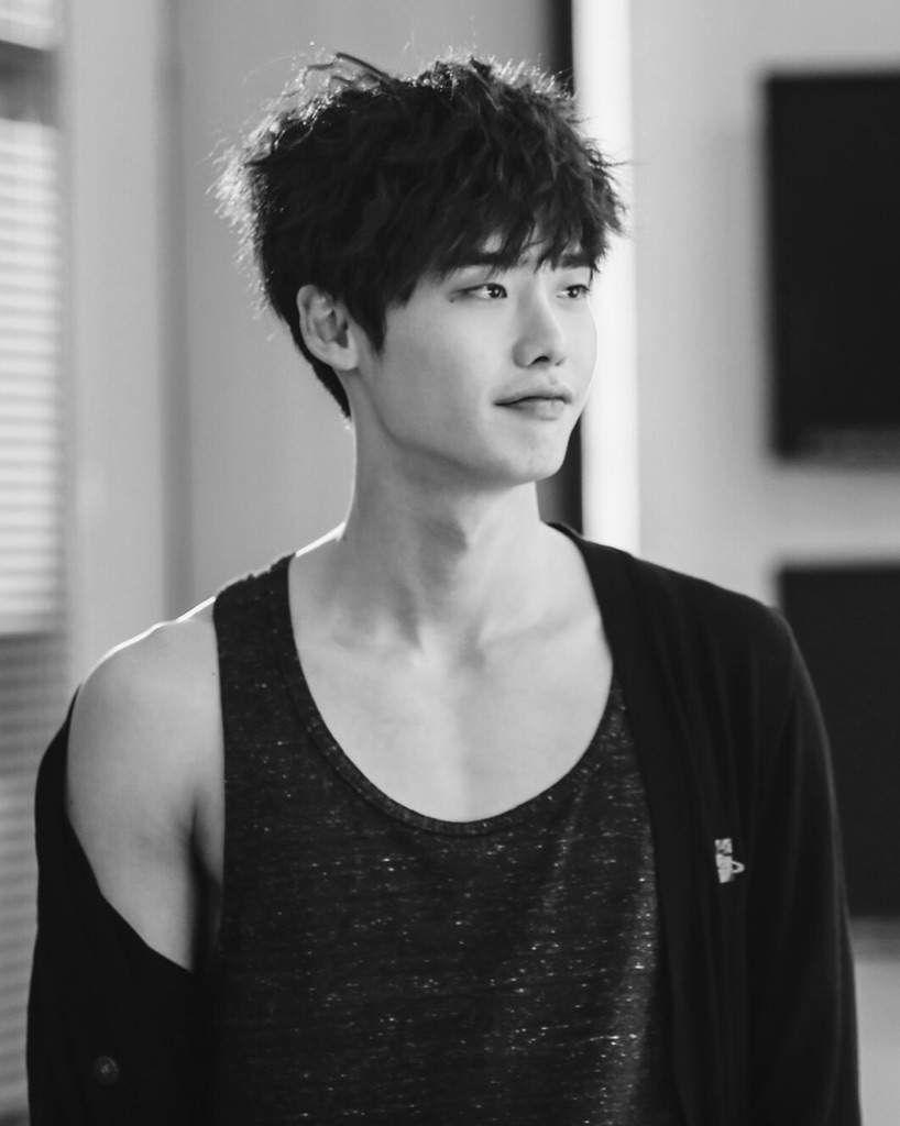 Lee Jong-suk