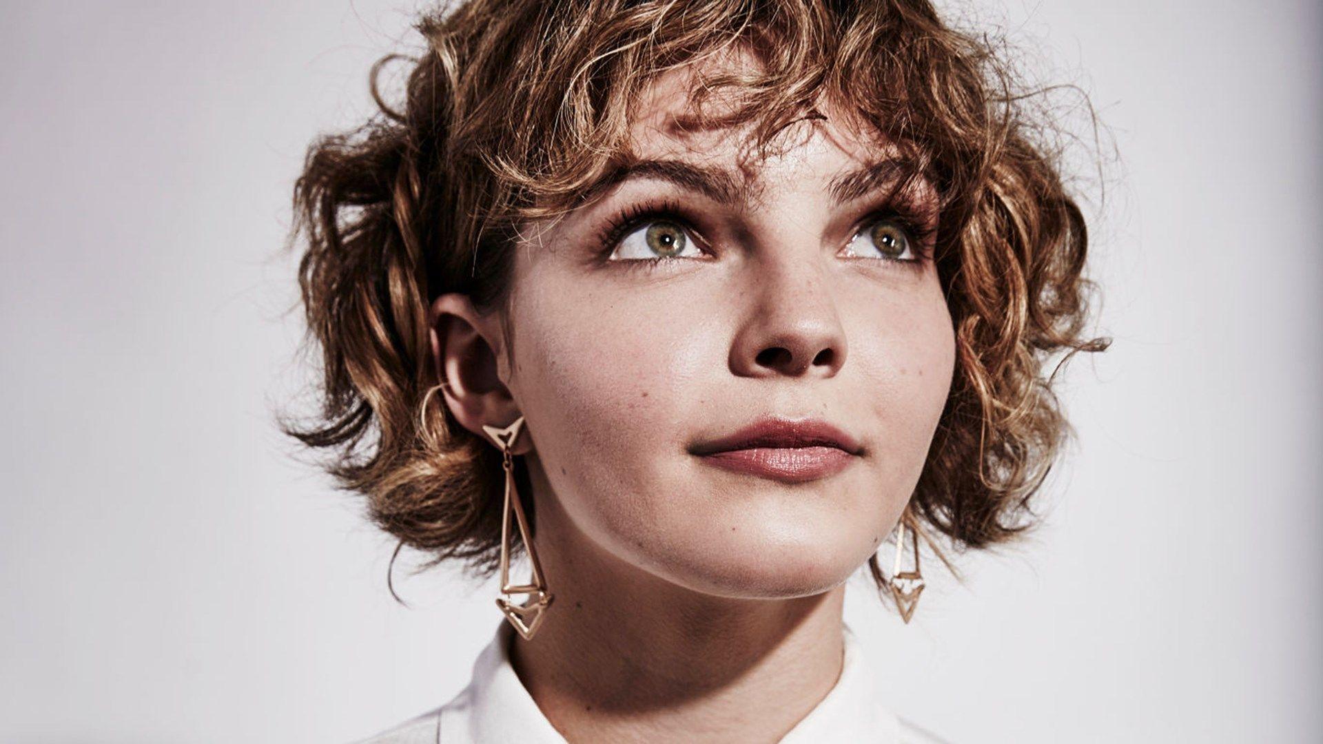 Camren Bicondova Wallpapers - Wallpaper Cave