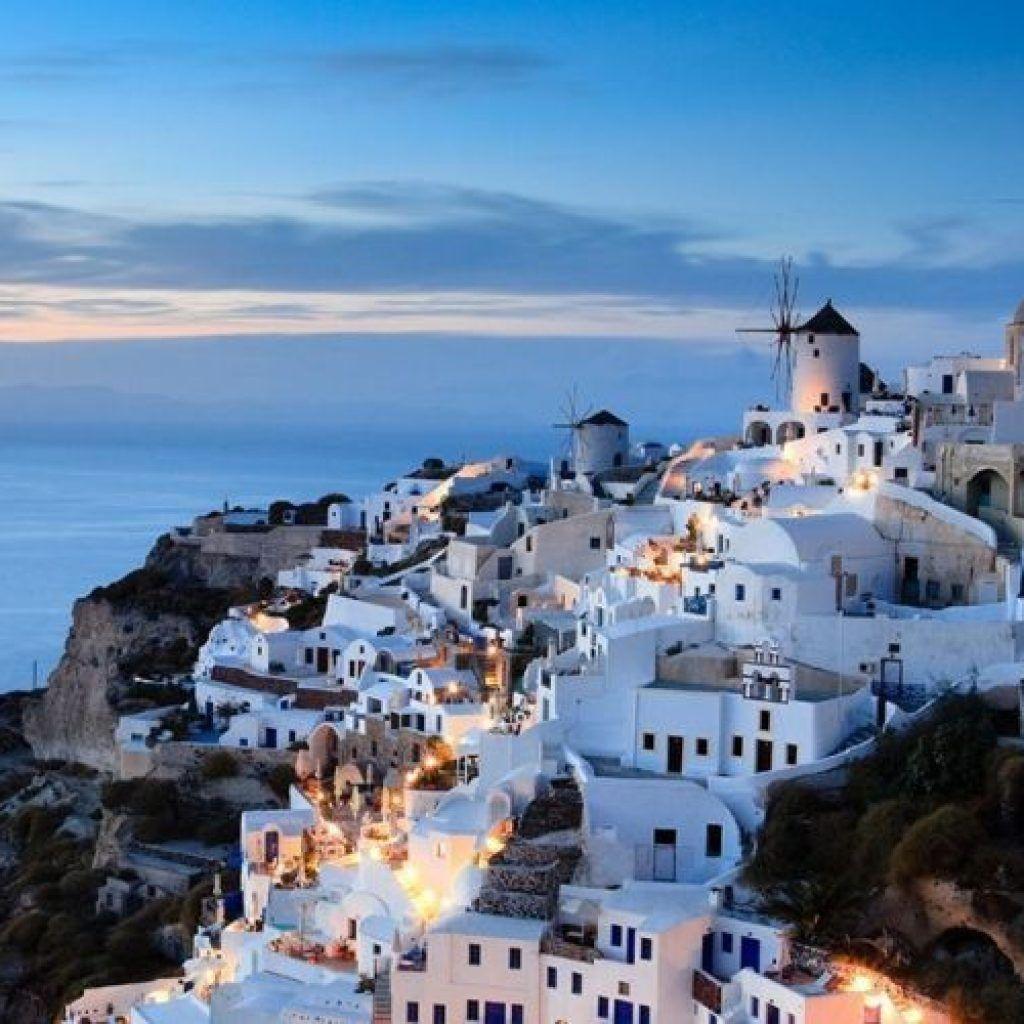 Santorini Wallpaper