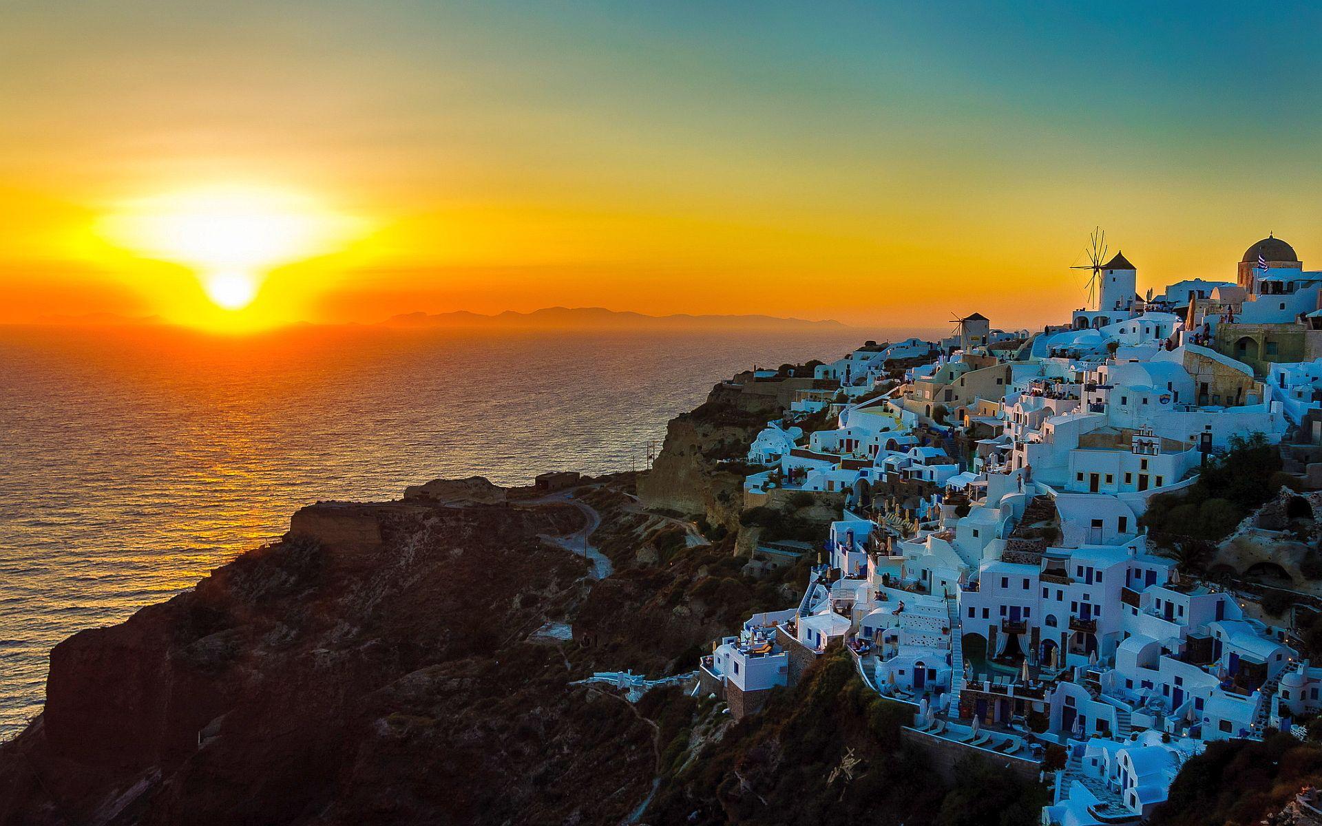 Ideal View from Santorini Wallpaper