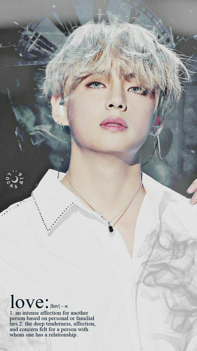 whys he so pretty is this even legal. Bts v, Taehyung, Bts papel de parede