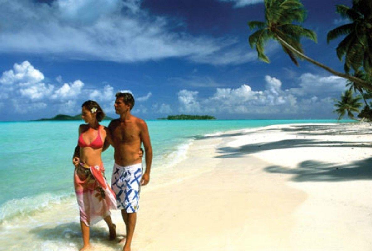 Beaches: Beach Stroll Honeymoon Bora Sand Sea Lovers Waves HD