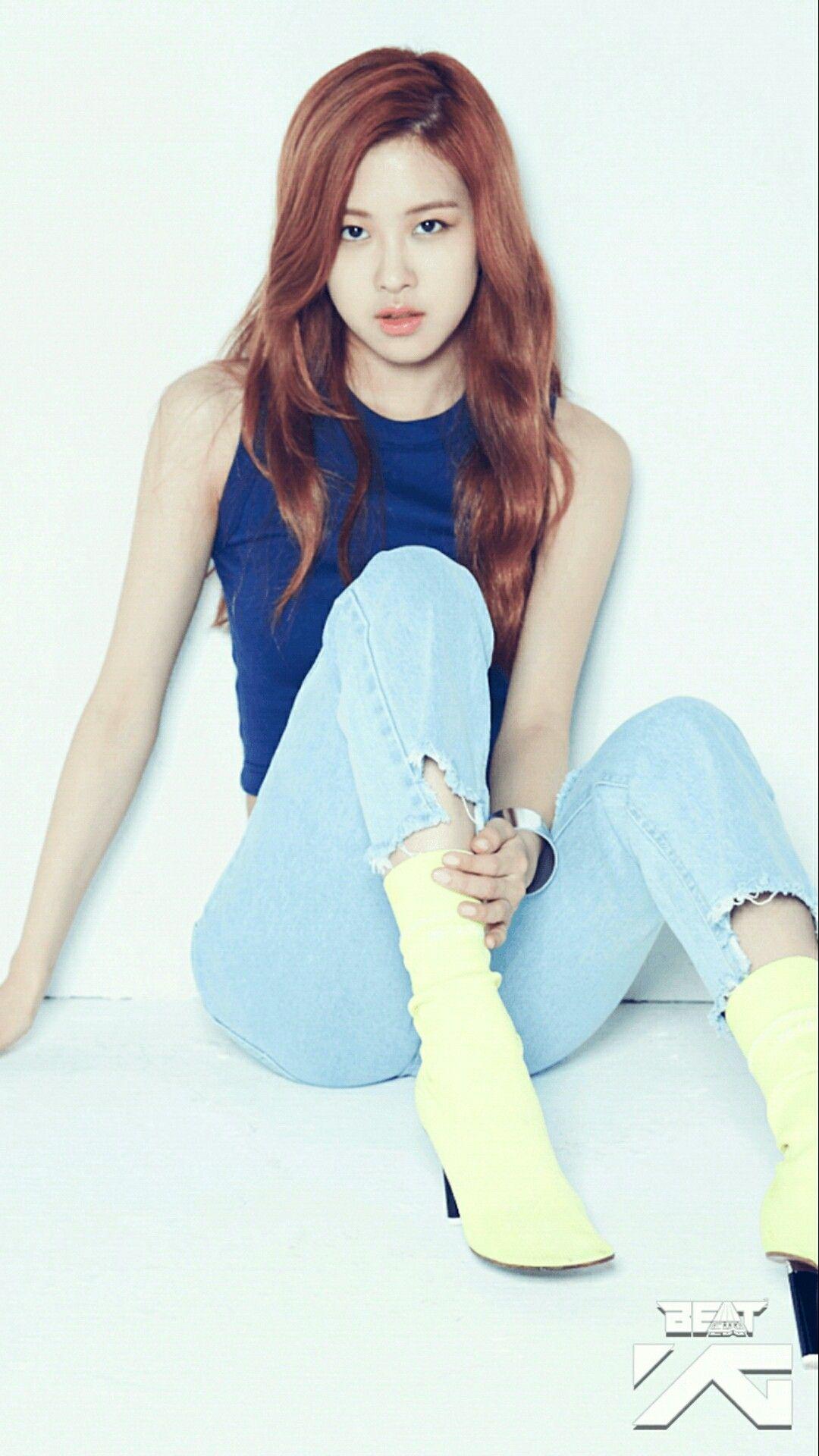 Blue jeans again #ROSE #ParkChaeYoung #wallpaper BeatEVO YG