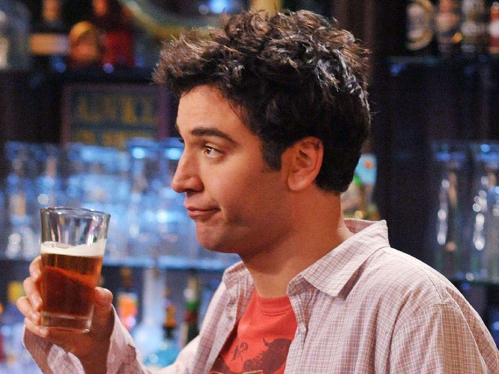 Ted Mosby Radnor Wallpaper