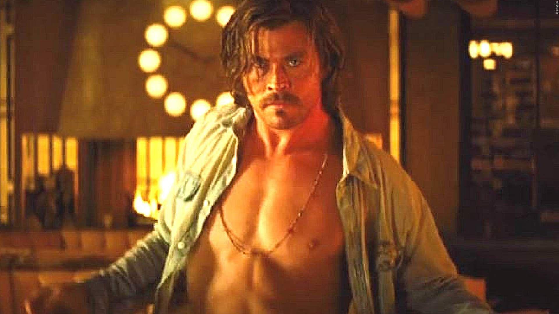 VIDEO: Chris Hemsworth Tanzt Um Erlösung Im Düsteren Action Kracher