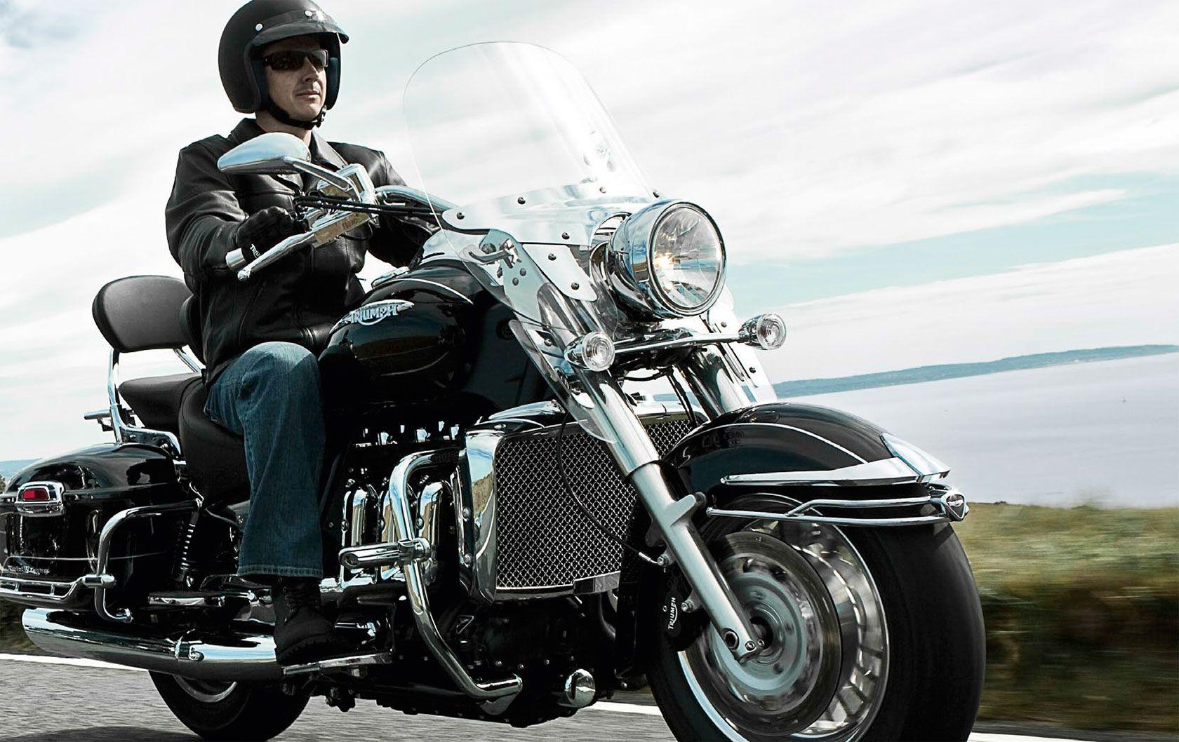 Triumph Rocket III Touring wallpaperx1058