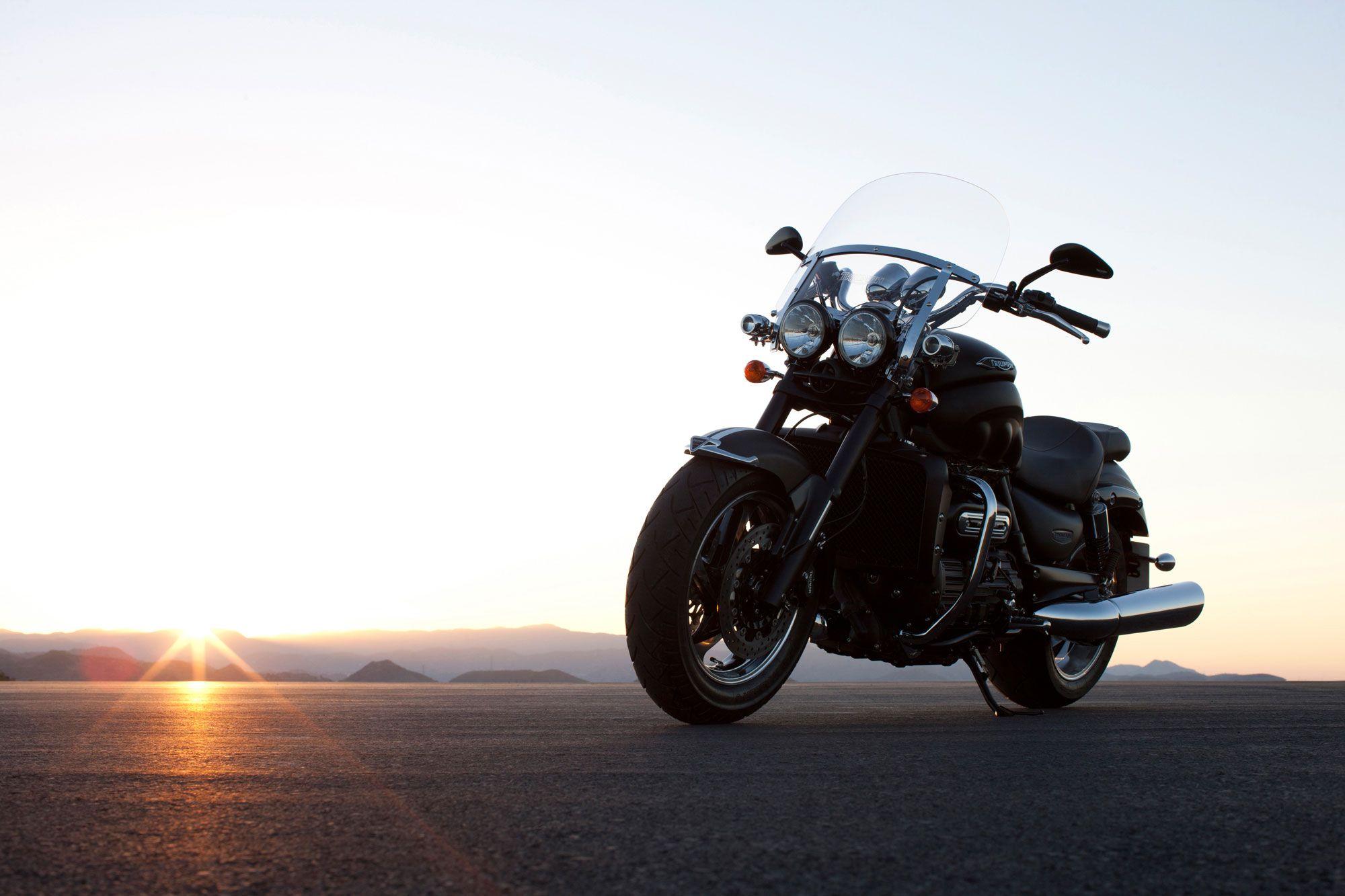 Triumph Rocket III Roadster Review