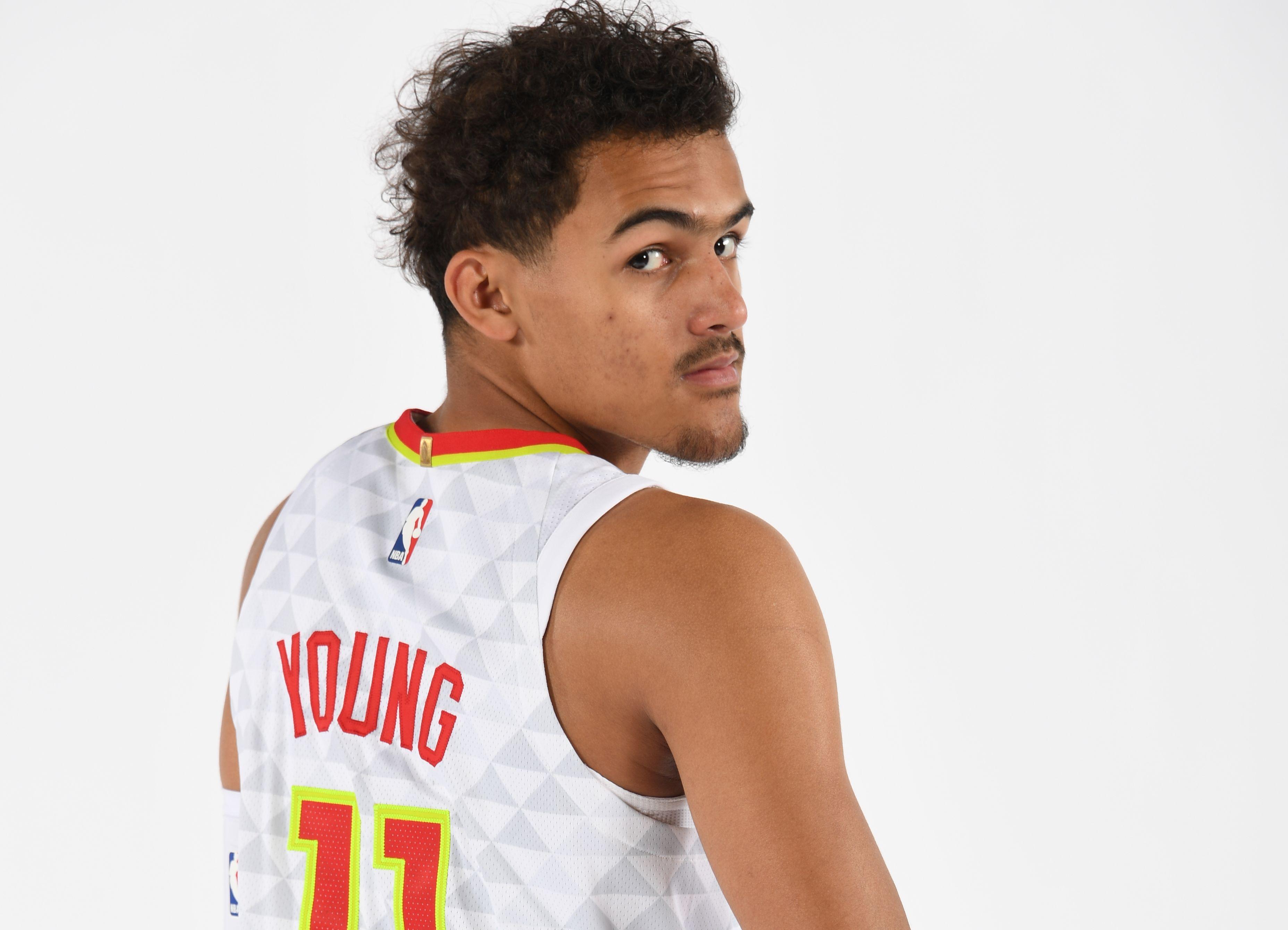 hawks trae young stats