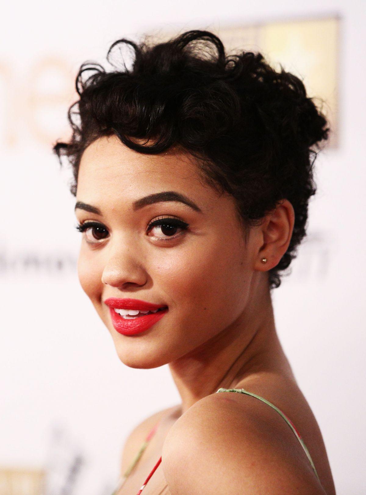 Kiersey Clemons Wallpapers - Wallpaper Cave