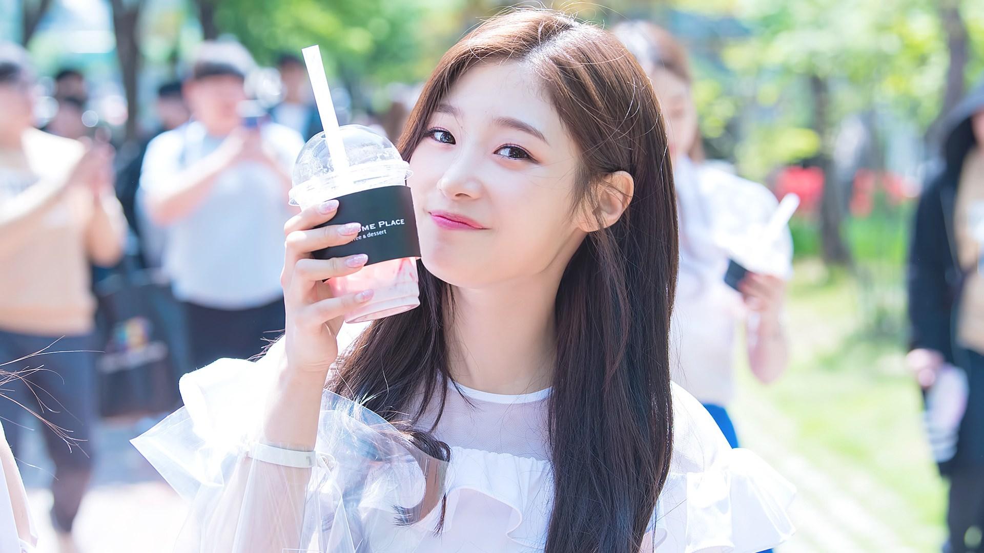 Chaeyeon K Pop HD Wallpaper