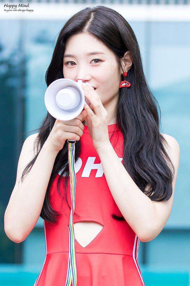 chaeyeon pics