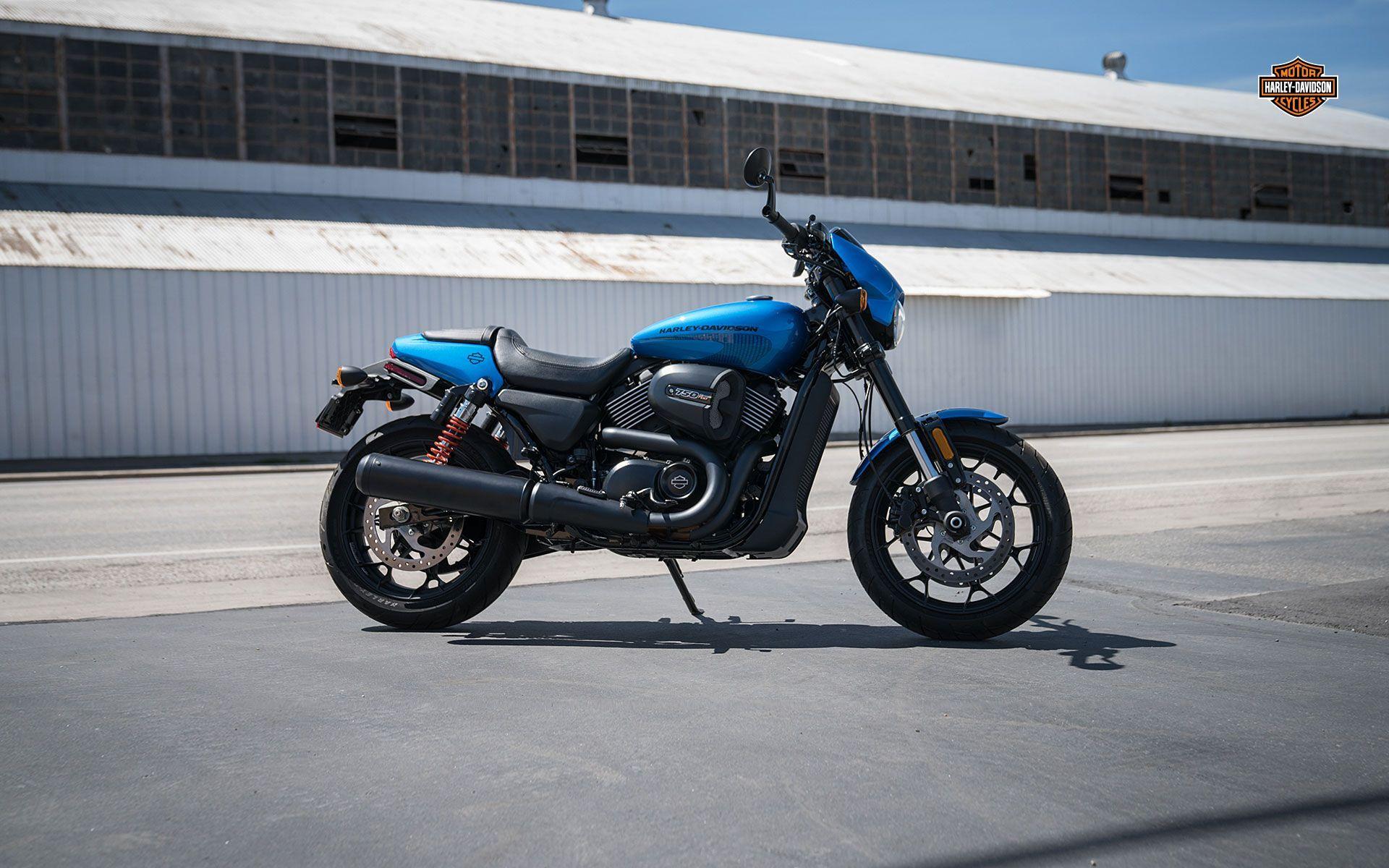 Street Rod™ Motorcycles. Queen City Harley Davidson®