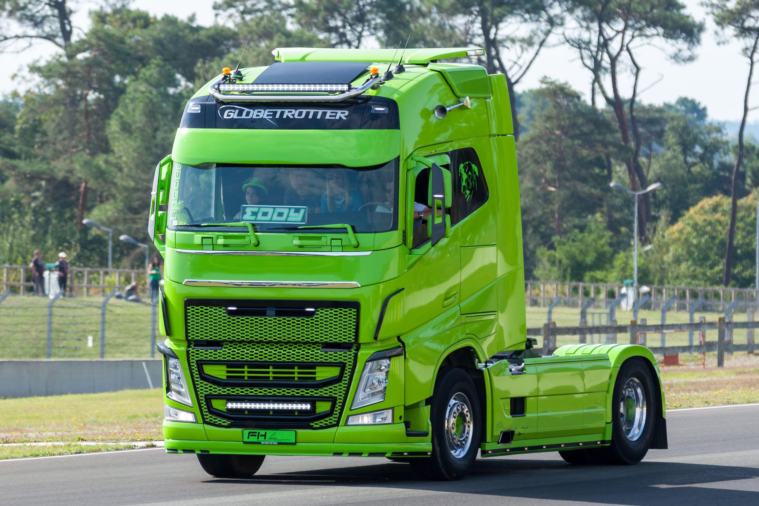 Volvo Truck Image