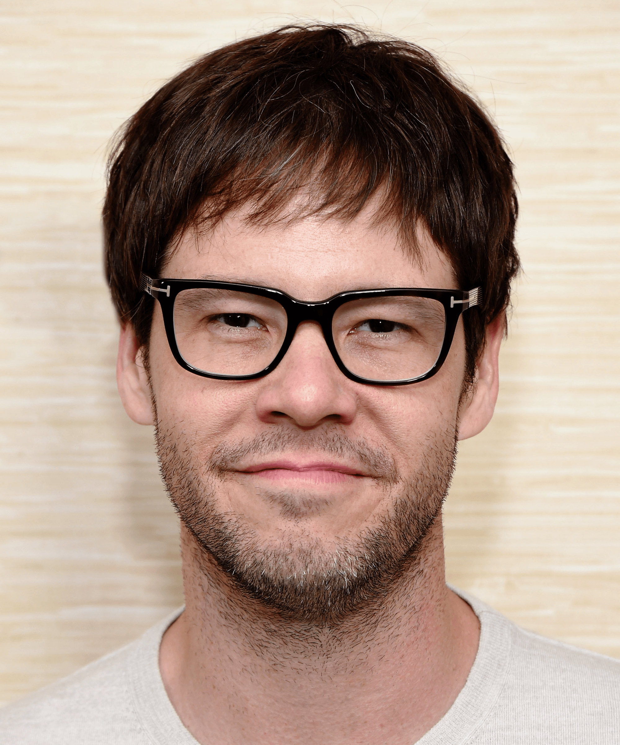 Ike Barinholtz Wallpapers - Wallpaper Cave