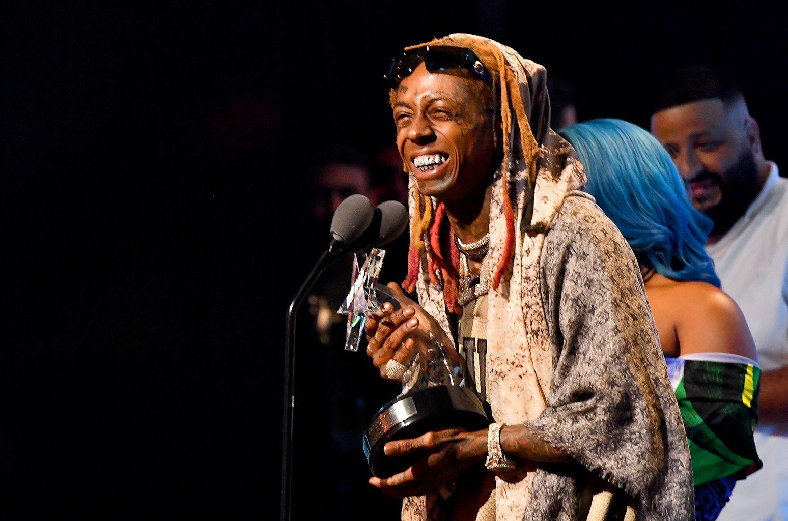 Lil Wayne Receives BET I Am Hip Hop Award