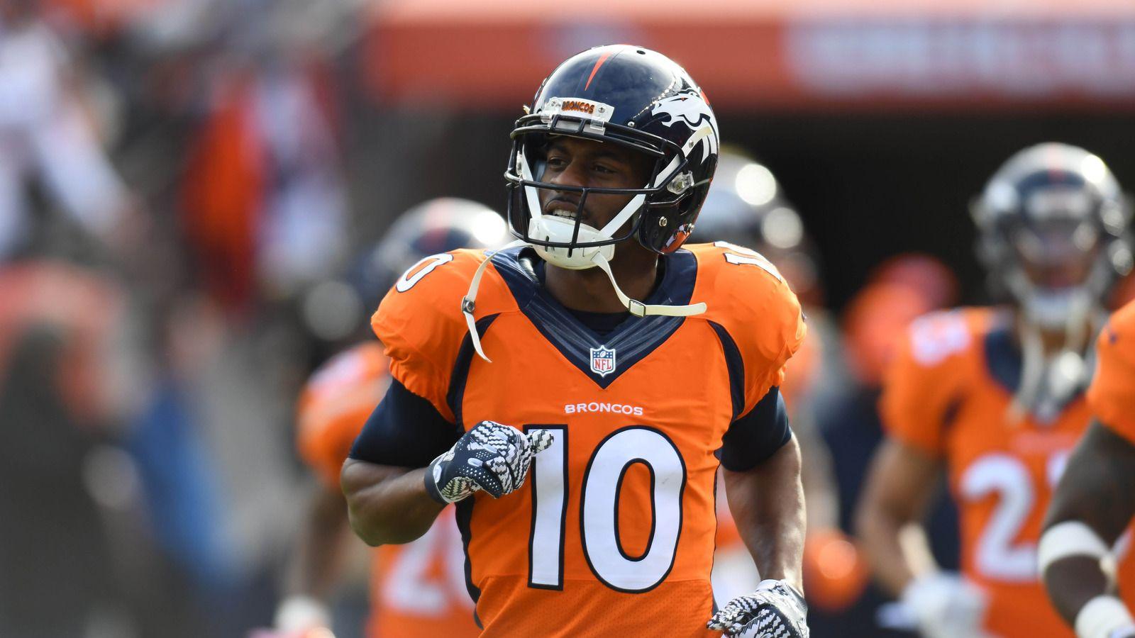 Emmanuel Sanders involved in car accident on way to team facility