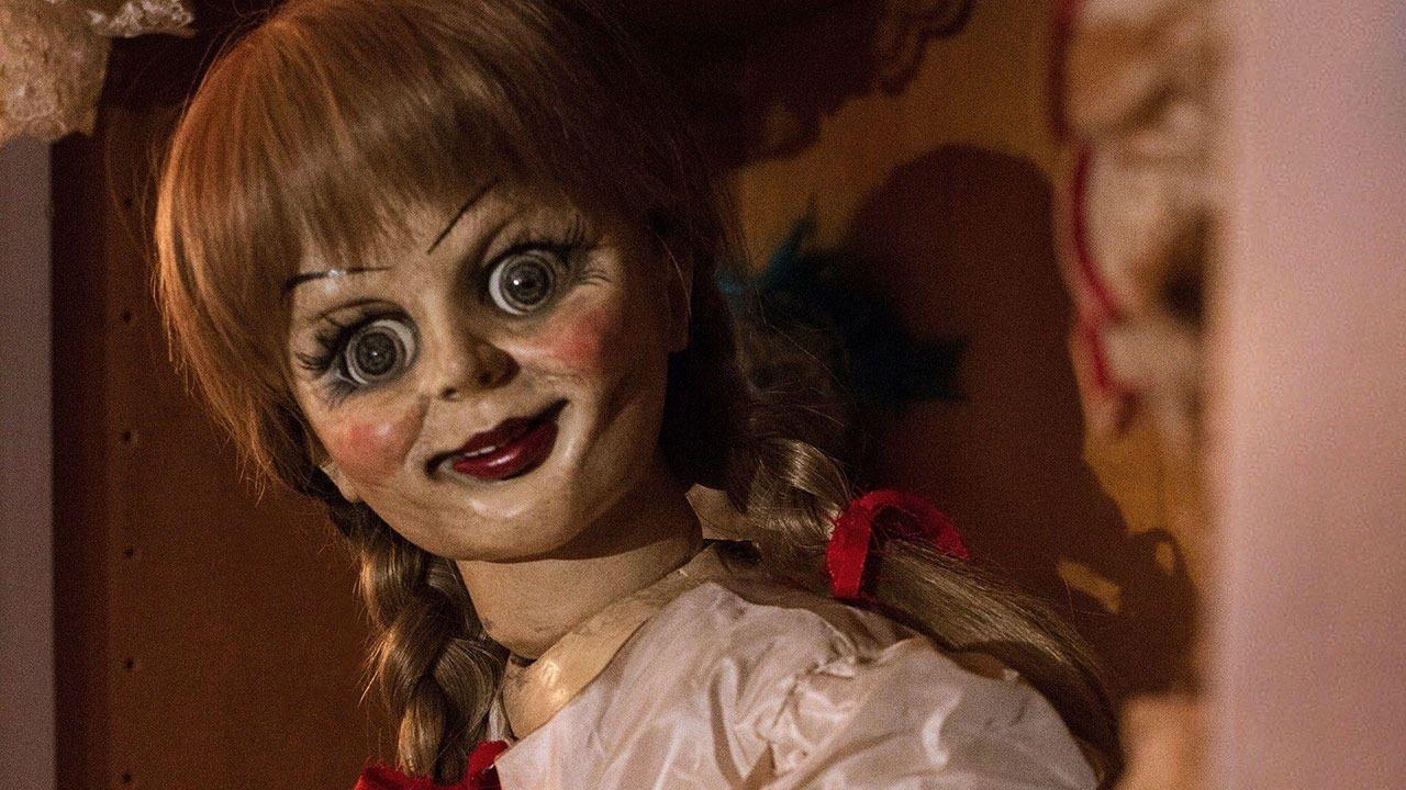 Terrifying Horror Movies Dolls, From Annabelle To Chucky