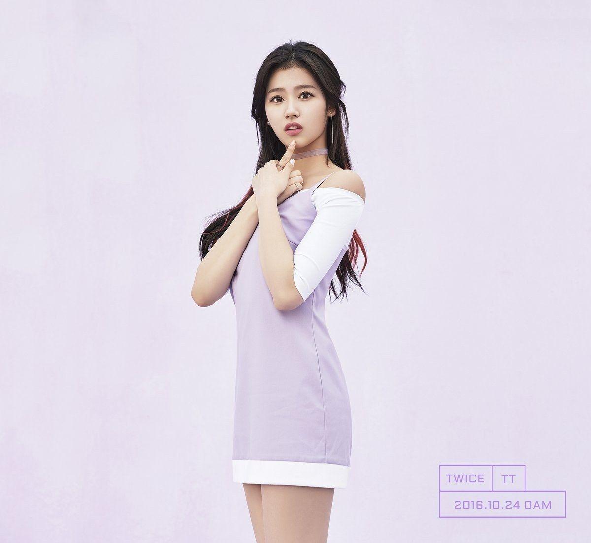 Sana Twice Harley