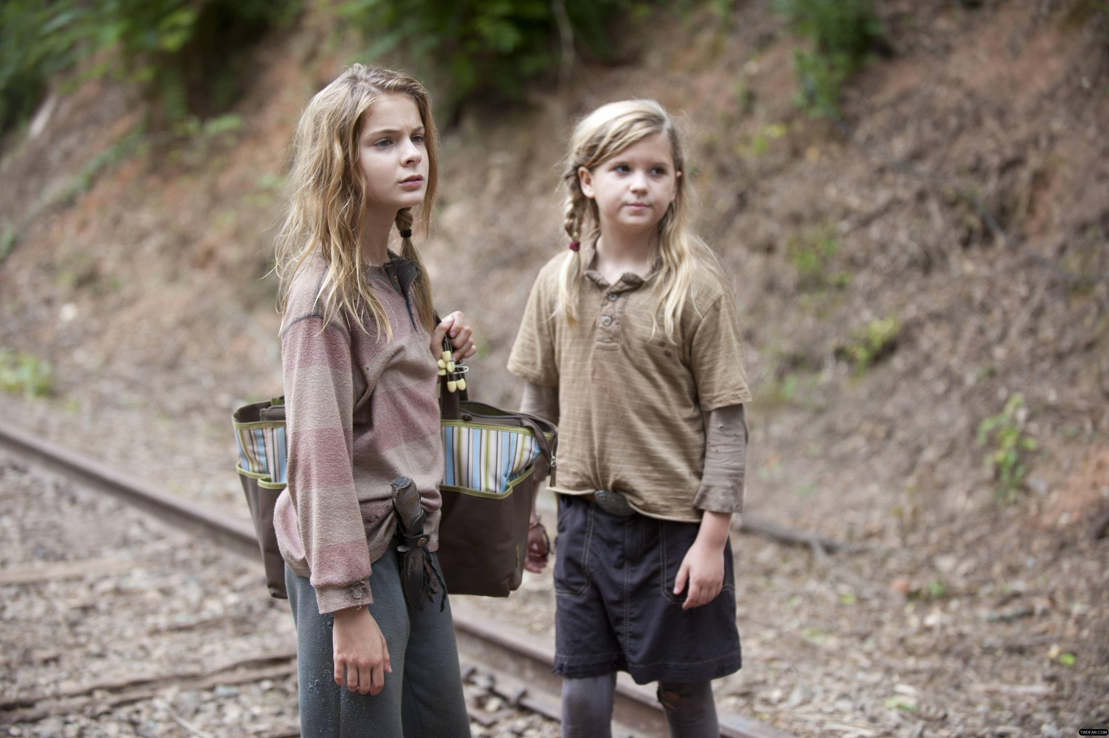 The Walking Dead Lizzie The Walking Dead Lizzie