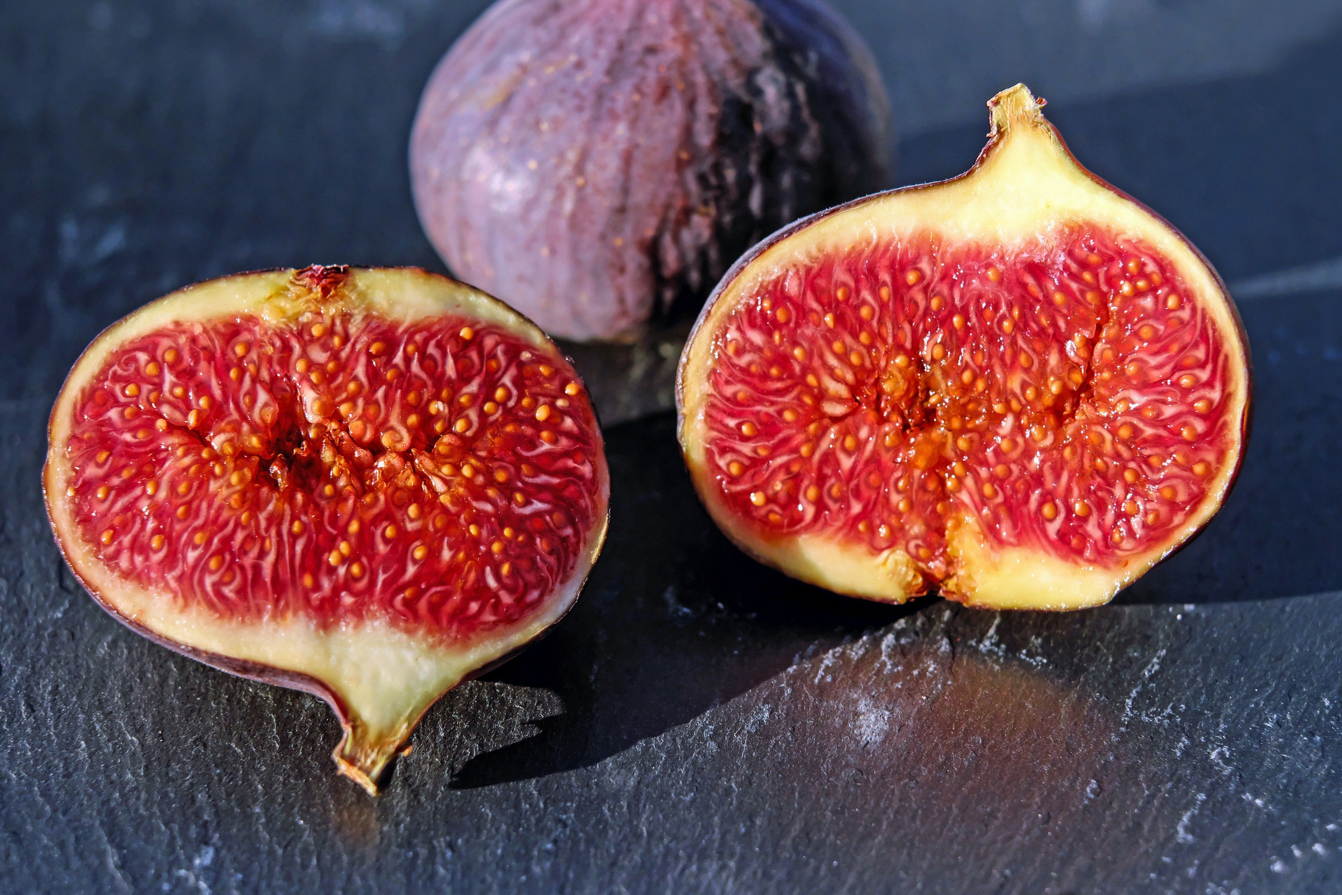 Download 4495x3000 Figs, Inside, Fruits, Seeds Wallpaper