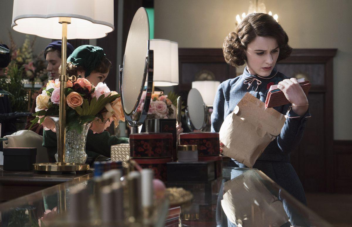 A definitive ranking of Midge's fabulous costumes in 'The Marvelous