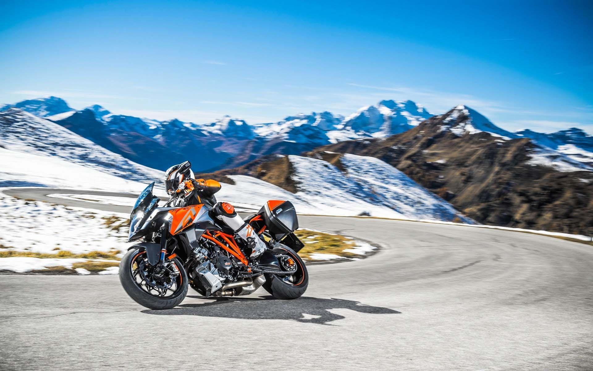 KTM Duke 125 Wallpaper